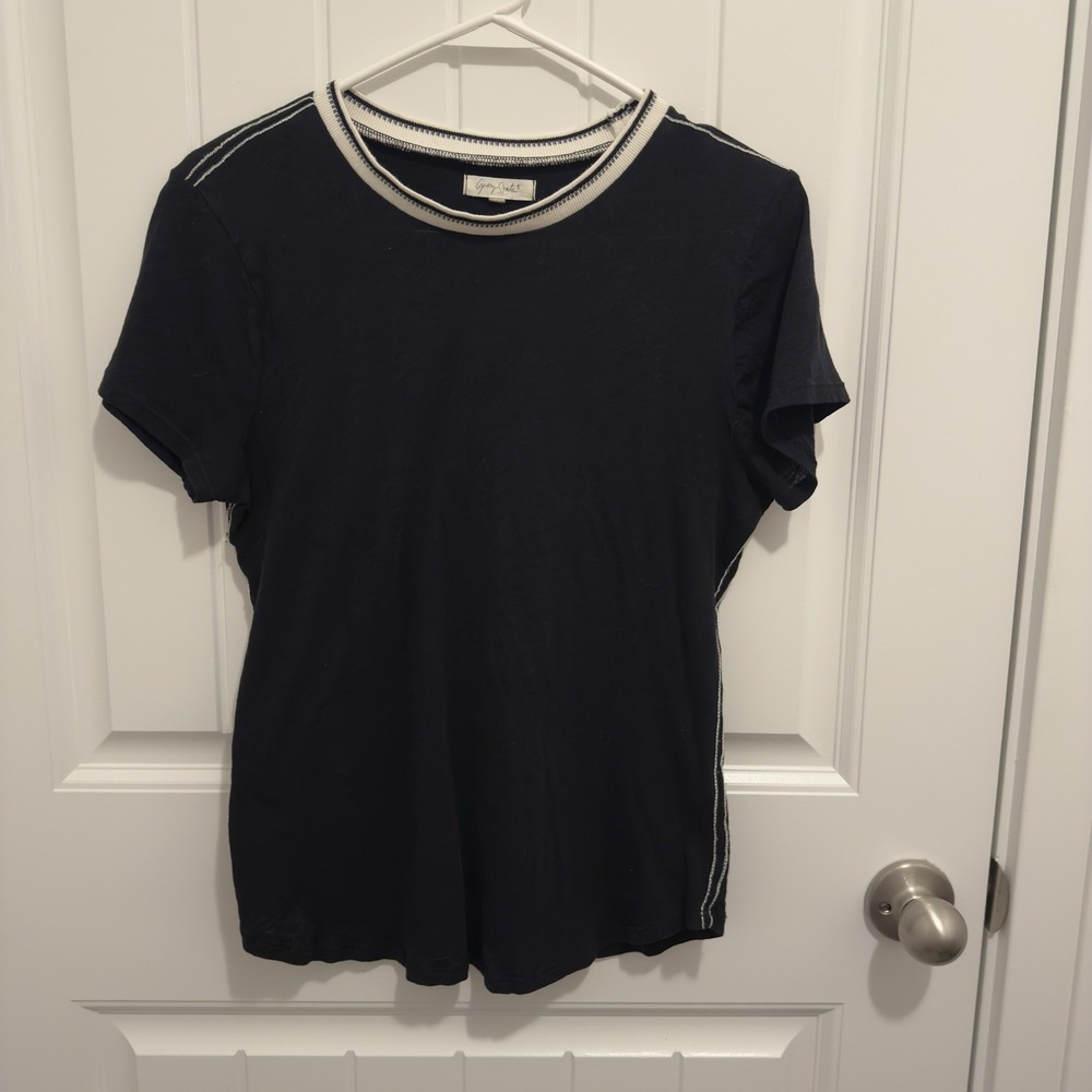 Grey‎ State Women's Black White Trim Tshirt Size 1 (Small)